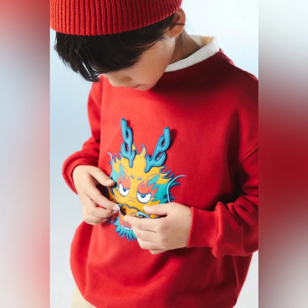 H&M Sz US 5T/6 sweatshirt with motif long sleeve - Picture 3 of 8